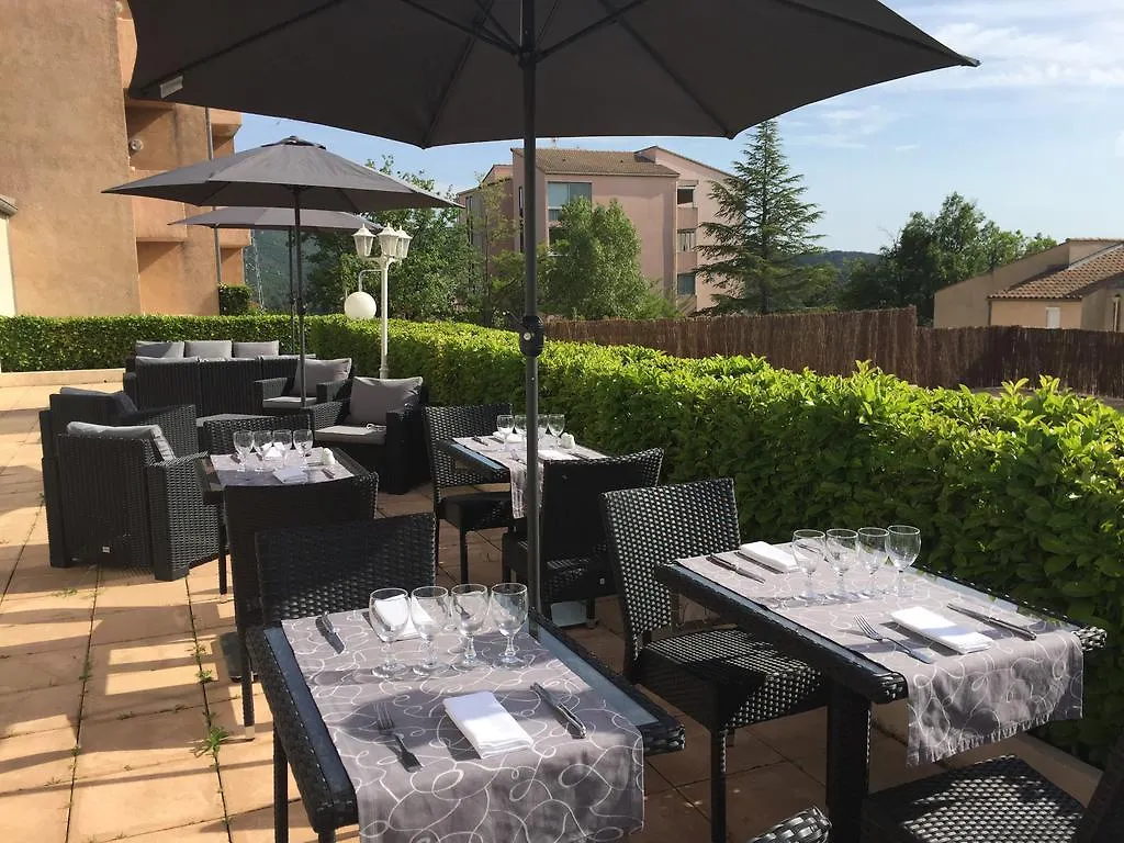 Hotel La Cheneraie Gréoux-les-Bains 3*,  Frankrig